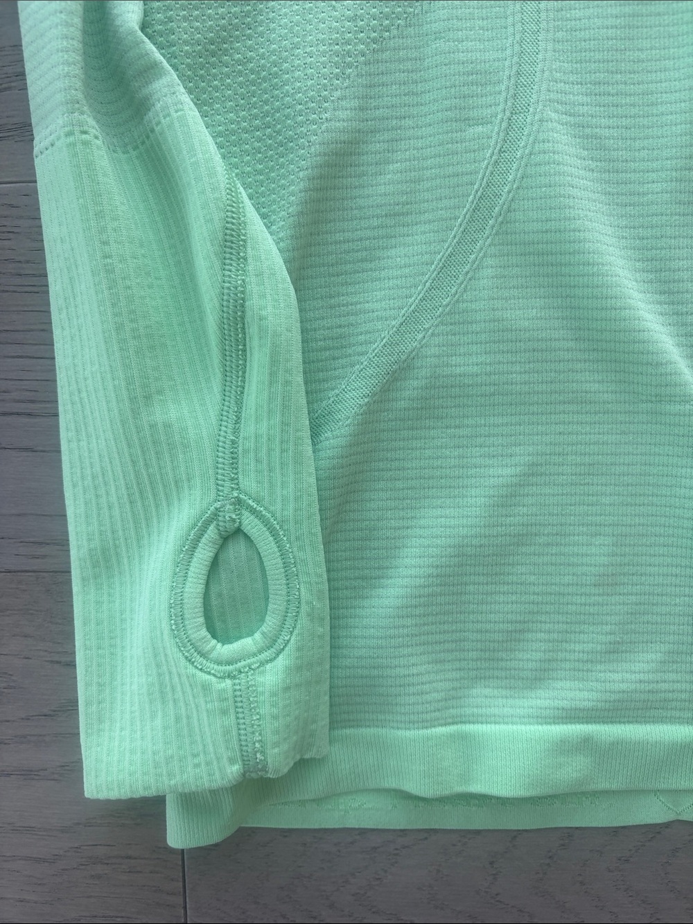 Lululemon Long Sleeve Swiftly Tech Long Sleeve Shirt Green Size 6 - Picture 4 of 5